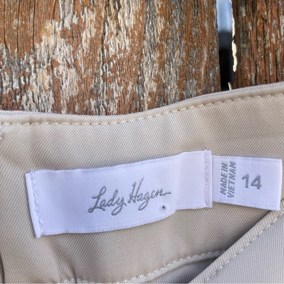 LADY HAGEN Women’s Tan Skort Skirt Pockets Side Slits Size 14 - Picture 7 of 14